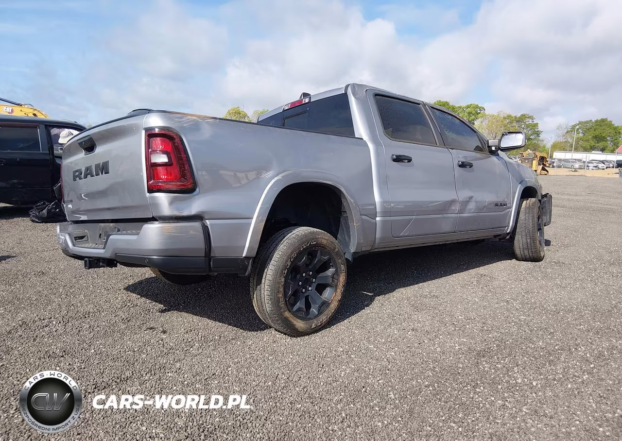2025 Ram 1500 Big Horn 4X2 5'7 Box VIN:1C6RREFG3SN527431 - 4