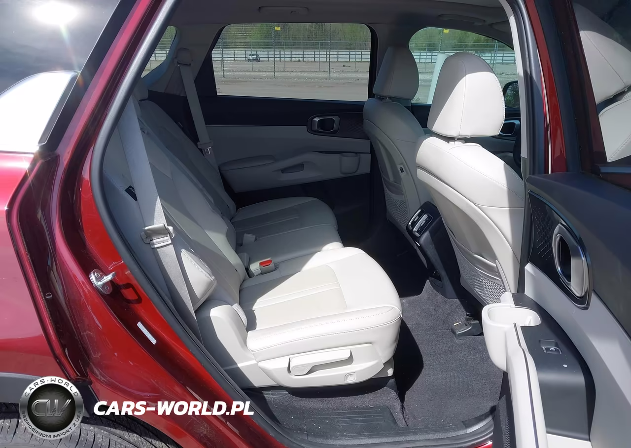 2024 Kia Sorento S VIN:5XYRL4JC0RG293131 - 8