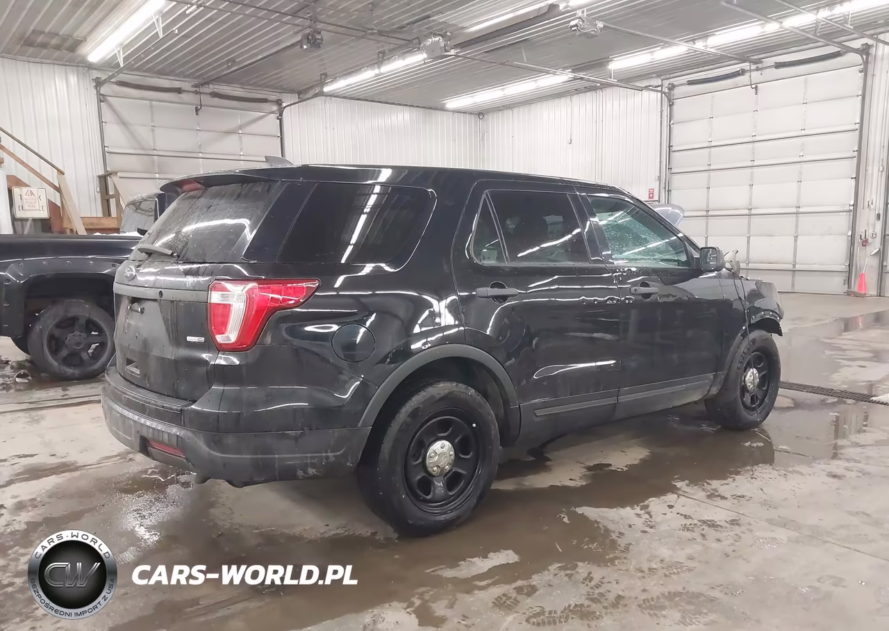 2018 Ford Police Interceptor Utility VIN:1FM5K8AR4JGB68286 - 4