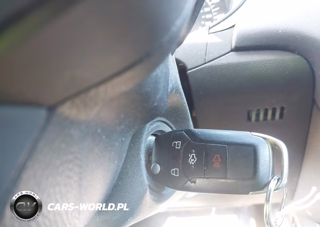 2015 Ford Fusion S VIN:3FA6P0G70FR204174 - 11