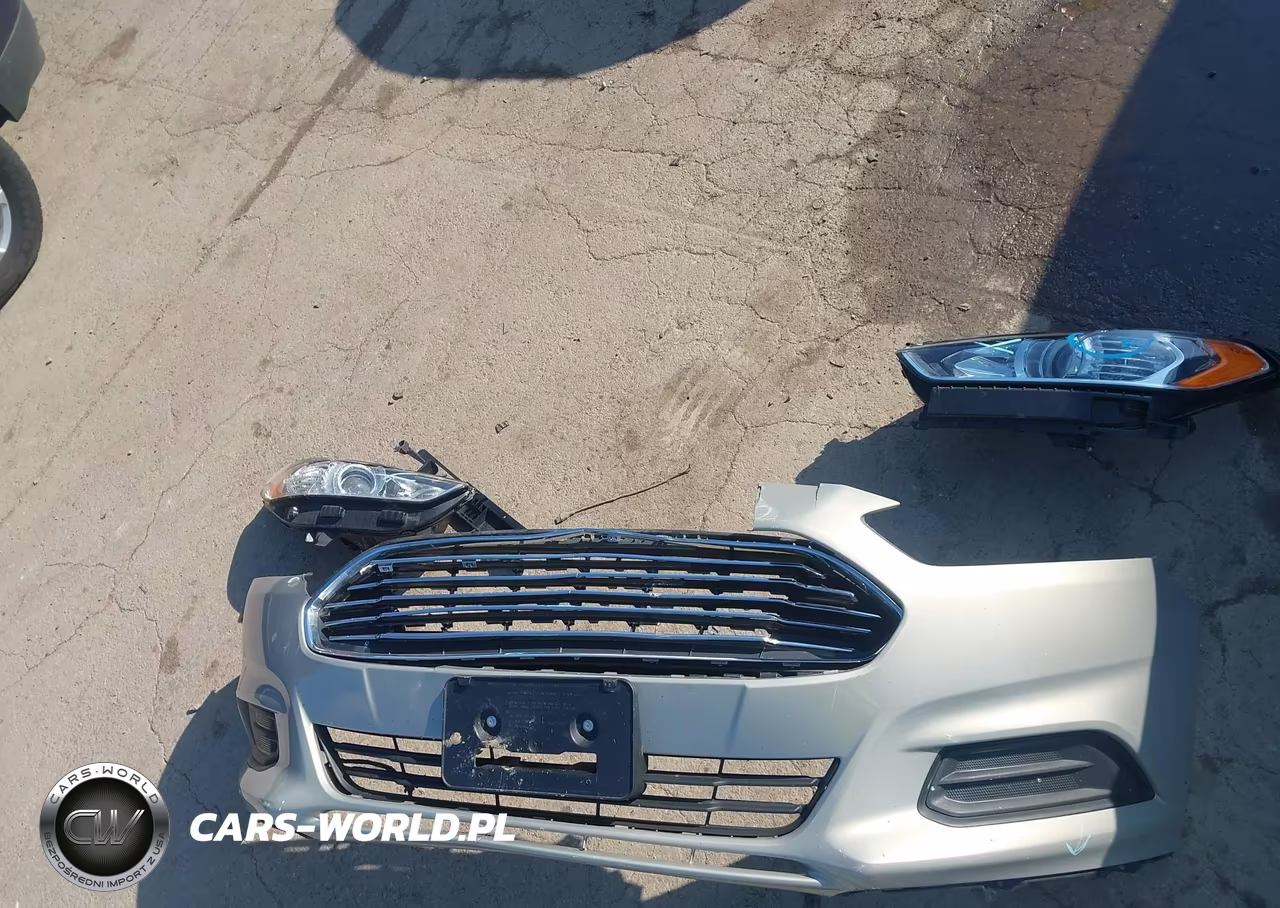 2015 Ford Fusion S VIN:3FA6P0G70FR204174 - 12