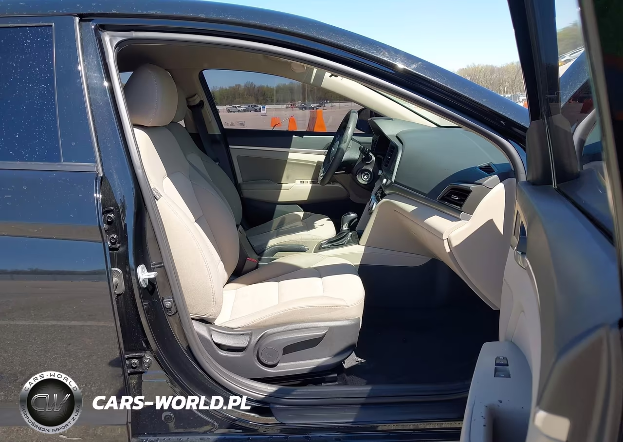 2019 Hyundai Elantra Sel VIN:5NPD84LF7KH478522 - 5