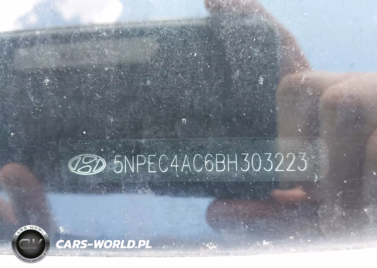 2011 Hyundai Sonata Ltd VIN:5NPEC4AC6BH303223 - 17