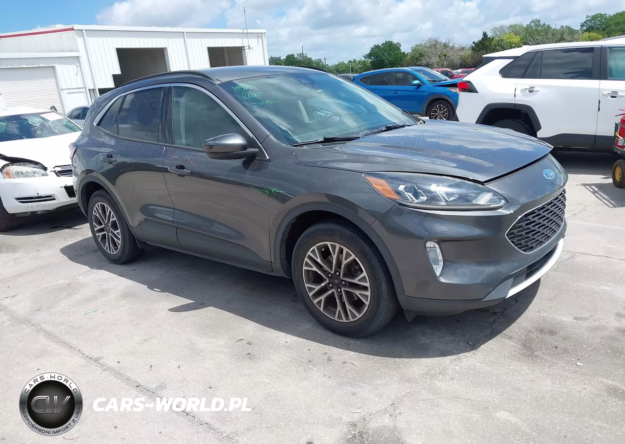 2020 Ford Escape Sel