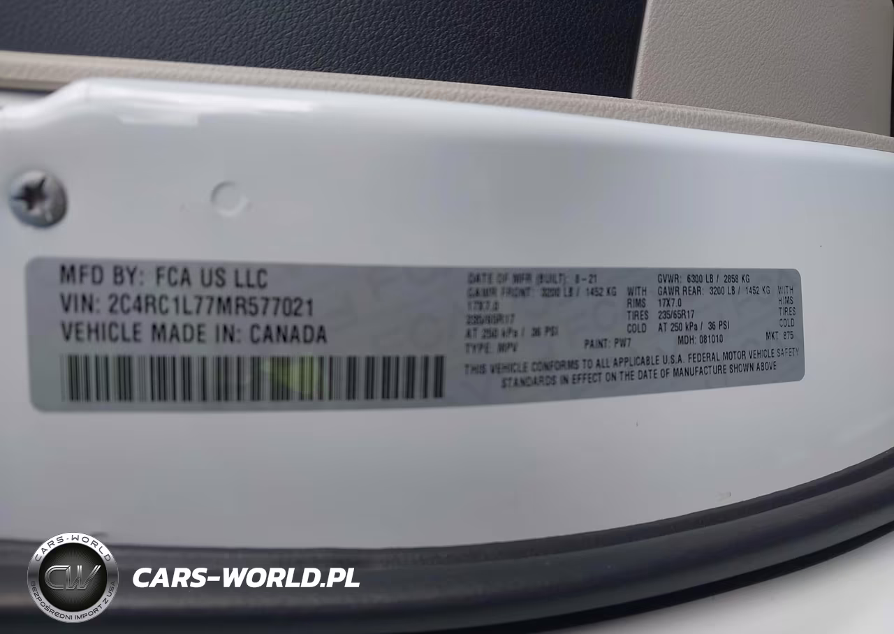 2021 Chrysler Pacifica Hybrid Touring L VIN:2C4RC1L77MR577021 - 9