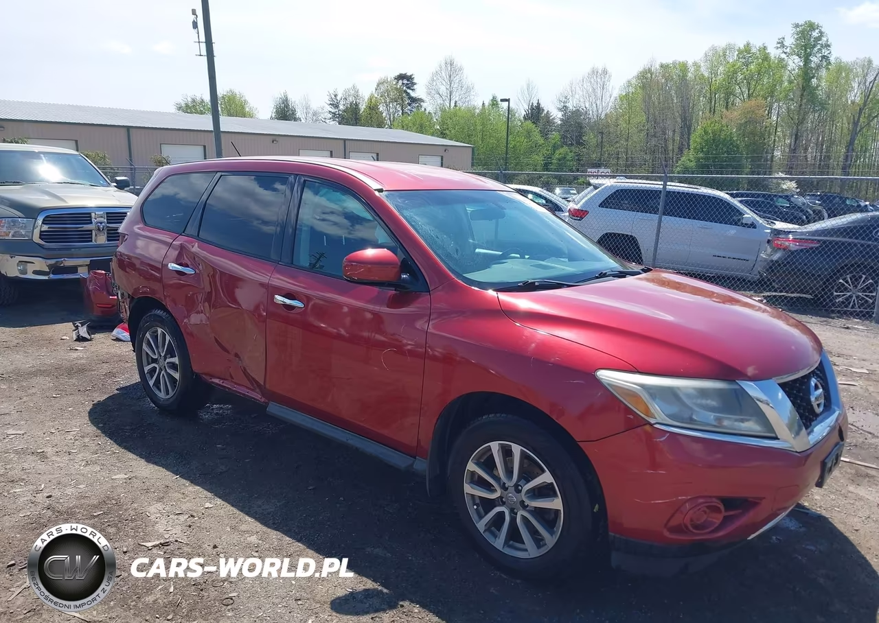 2015 Nissan Pathfinder S