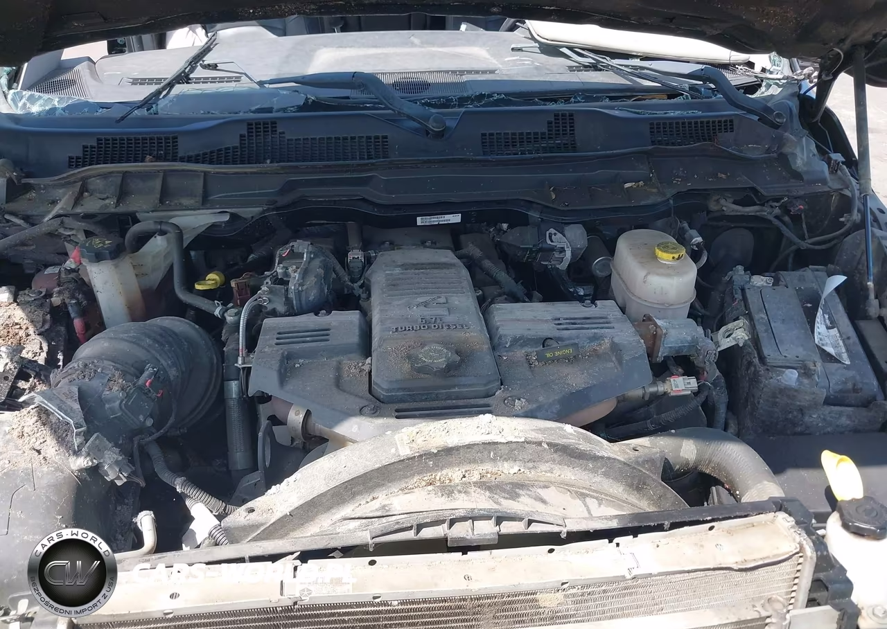 2016 Ram 3500 Laramie VIN:3C63R3JL1GG158907 - 10
