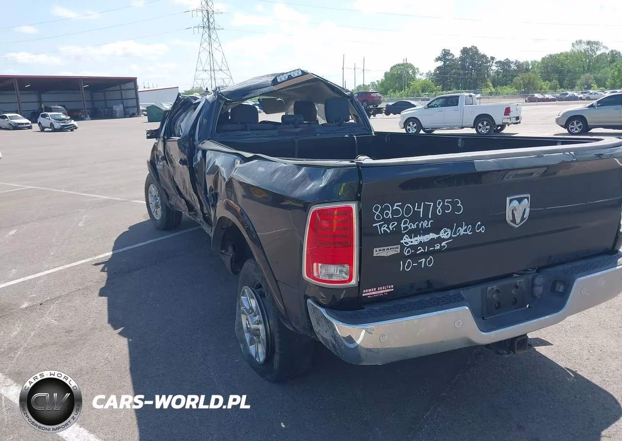 2016 Ram 3500 Laramie VIN:3C63R3JL1GG158907 - 4