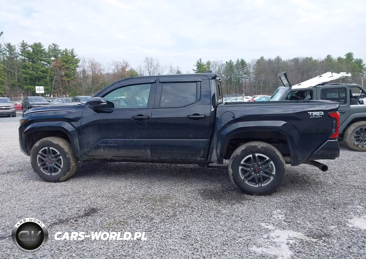 2025 Toyota Tacoma Trd Sport VIN:3TMLB5JN7SM172122 - 14