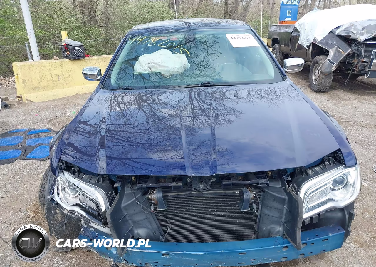 2016 Chrysler 300C Awd VIN:2C3CCAKG8GH261715 - 12