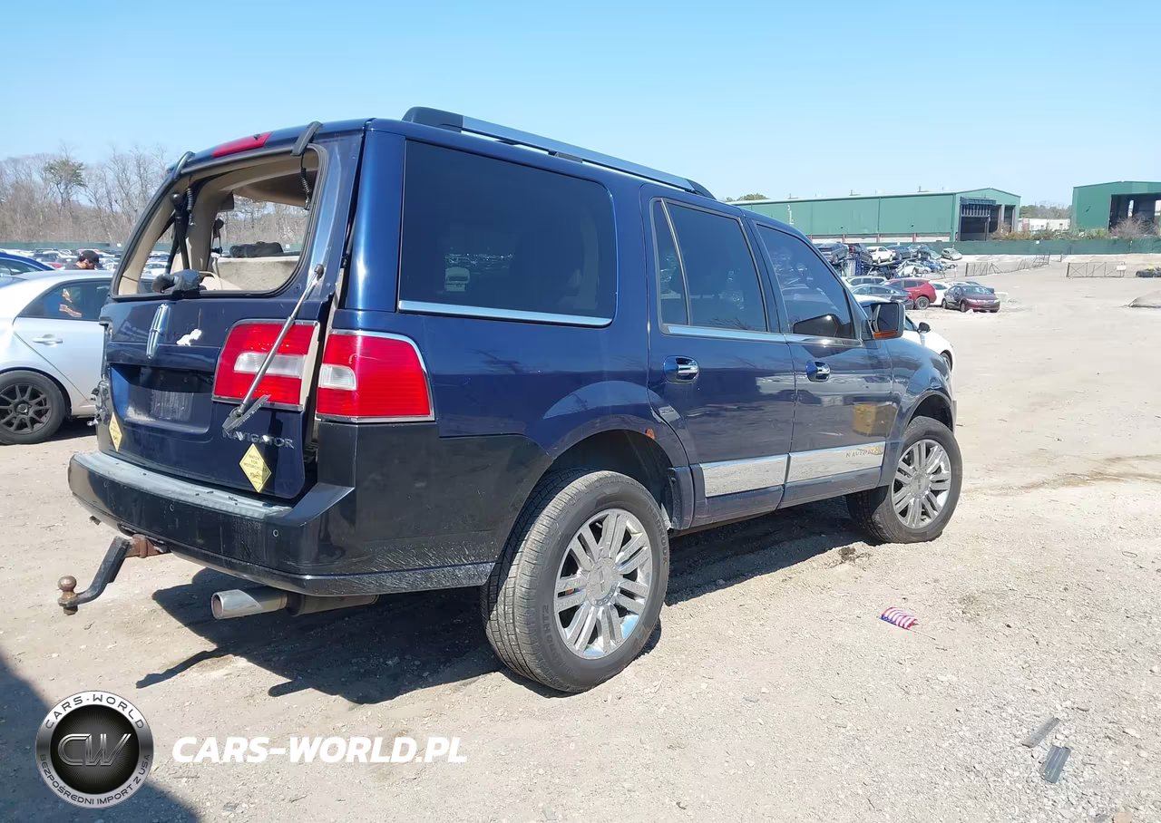 2010 Lincoln Navigator VIN:5LMJJ2J52AEJ02033 - 4