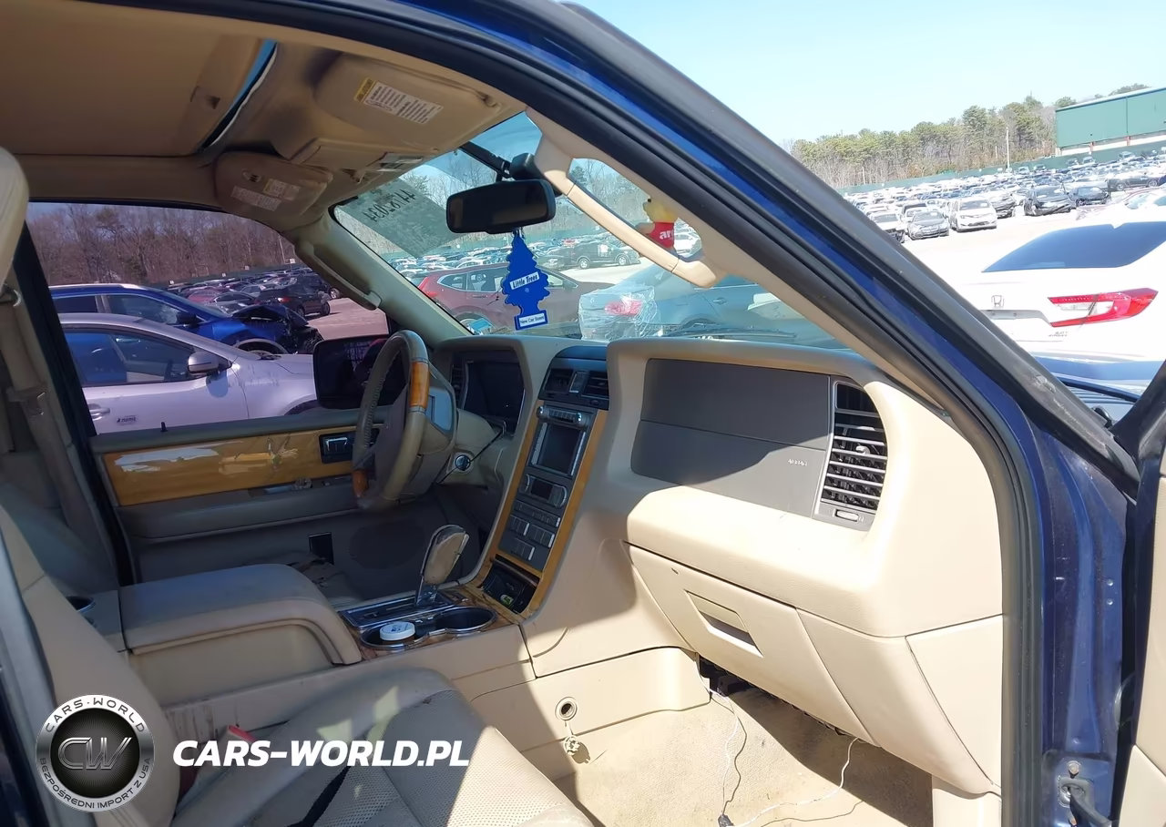 2010 Lincoln Navigator VIN:5LMJJ2J52AEJ02033 - 5