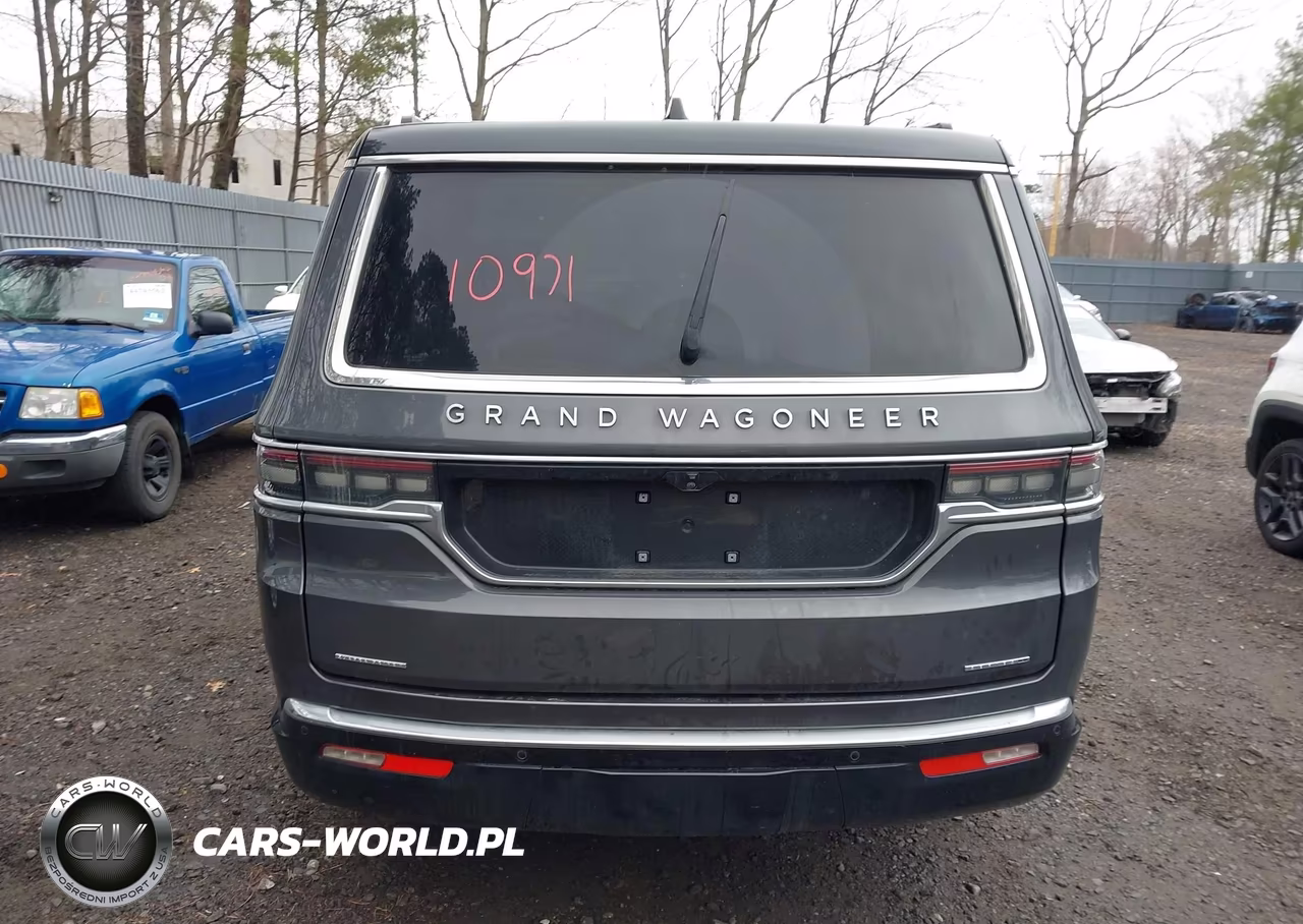 2022 Jeep Grand Wagoneer Series I 4X4 VIN:1C4SJVEJ3NS141077 - 16