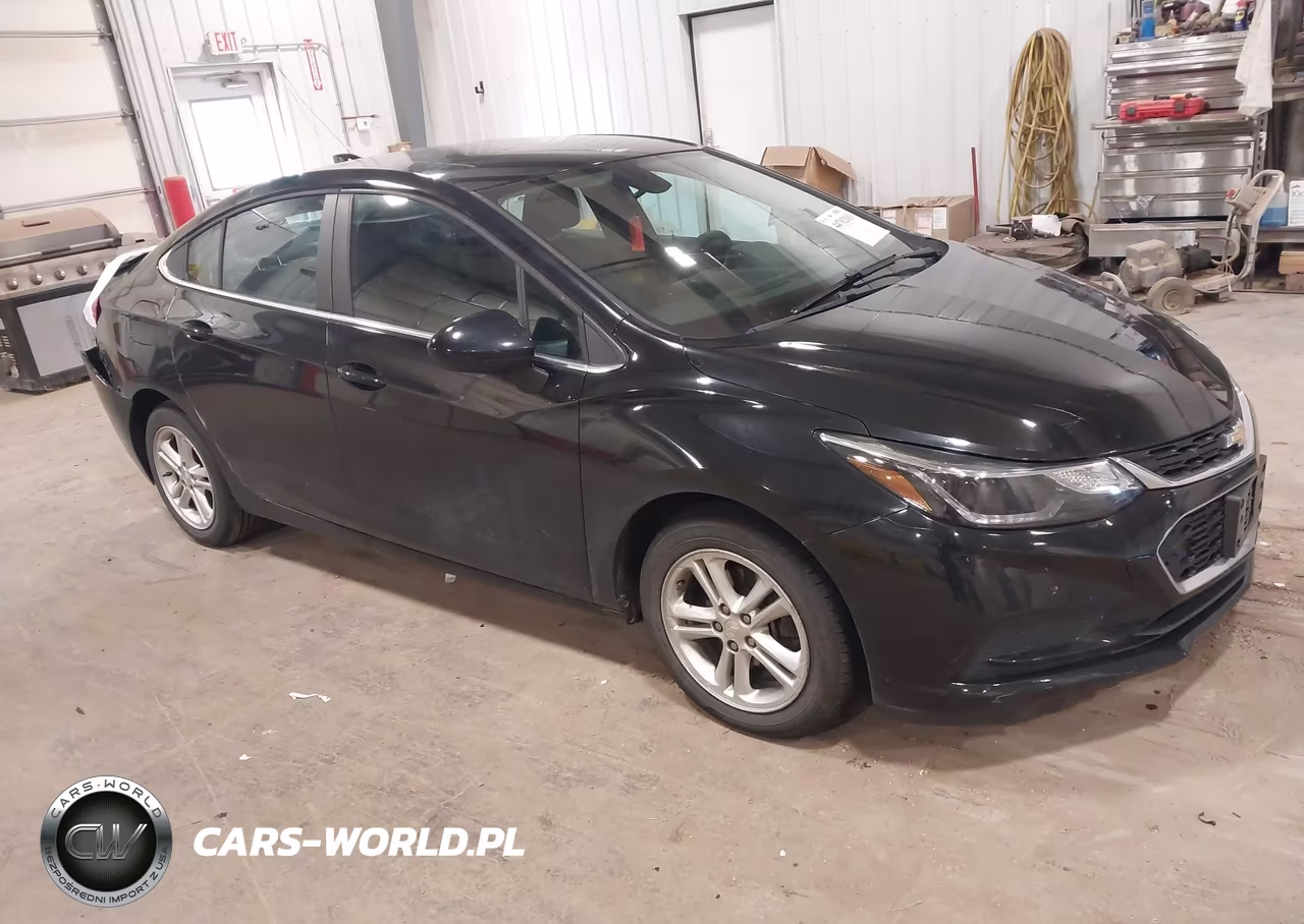 2018 Chevrolet Cruze Lt Auto – zdjęcie 1 z 16