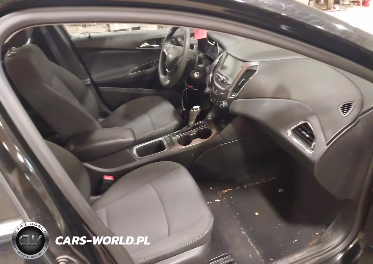 2018 Chevrolet Cruze Lt Auto VIN:1G1BE5SM1J7171638 - 5