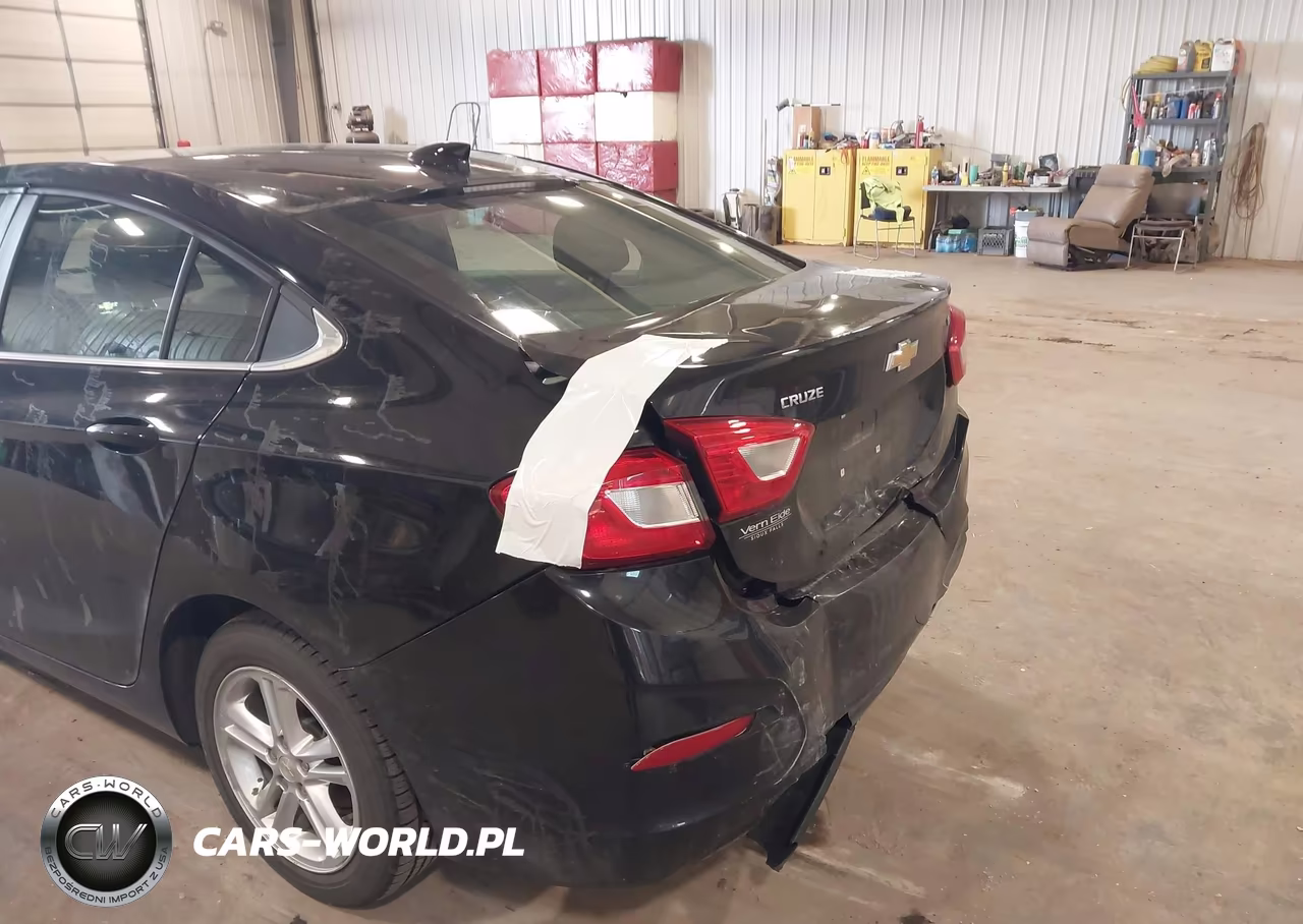 2018 Chevrolet Cruze Lt Auto VIN:1G1BE5SM1J7171638 - 6