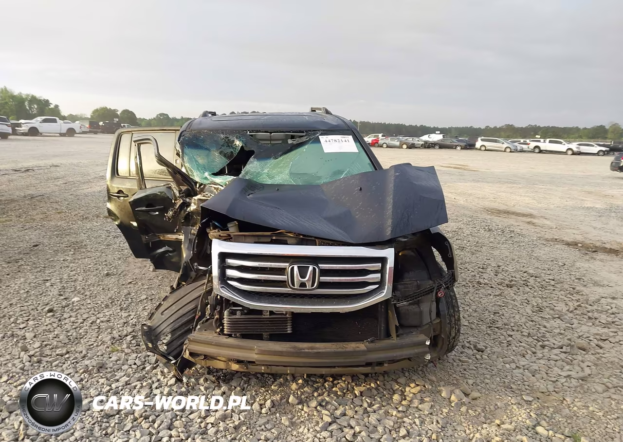 2012 Honda Pilot Touring VIN:5FNYF4H90CB053587 - 12