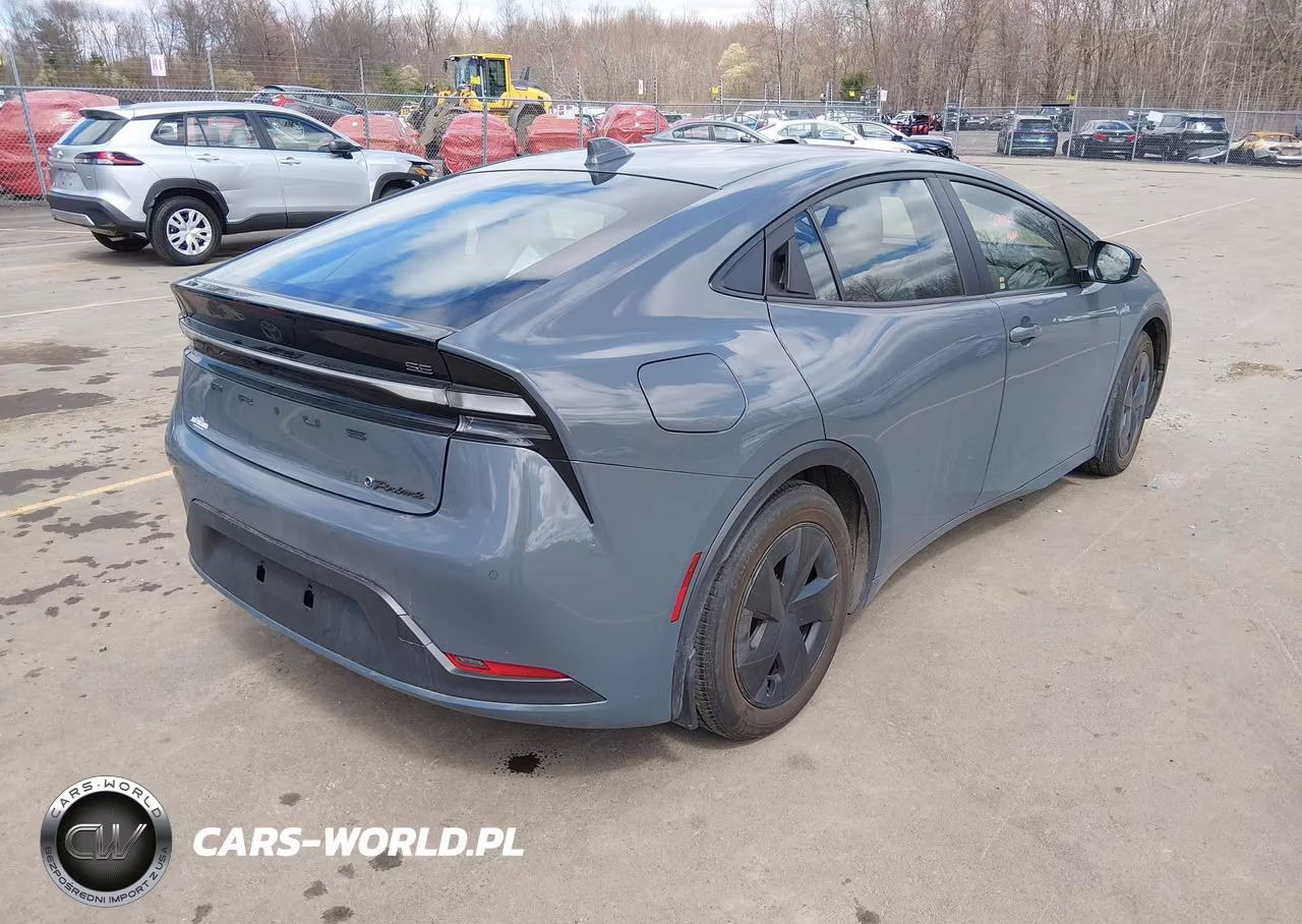 2024 Toyota Prius Prime Se VIN:JTDACACU2R3039393 - 4