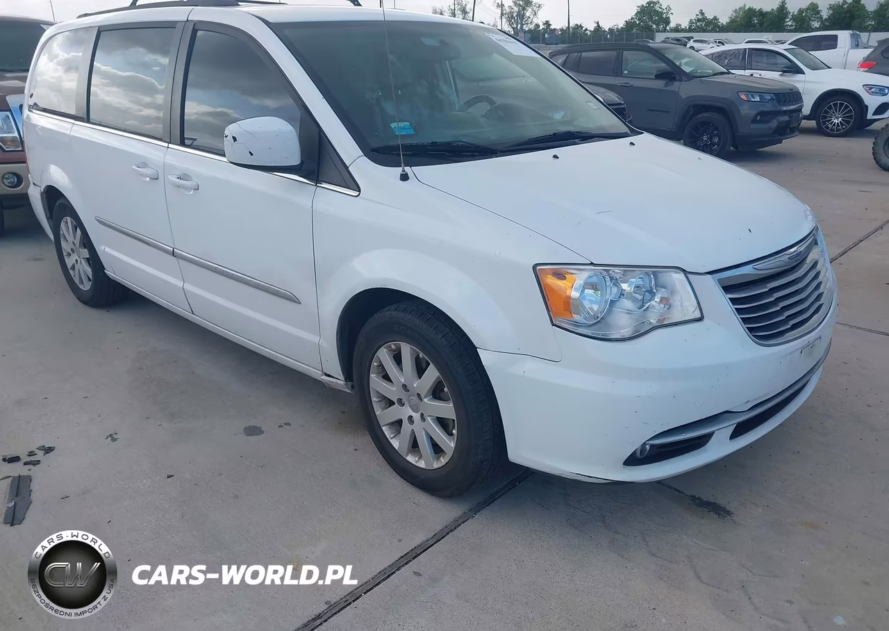 2014 Chrysler Town & Country Touring