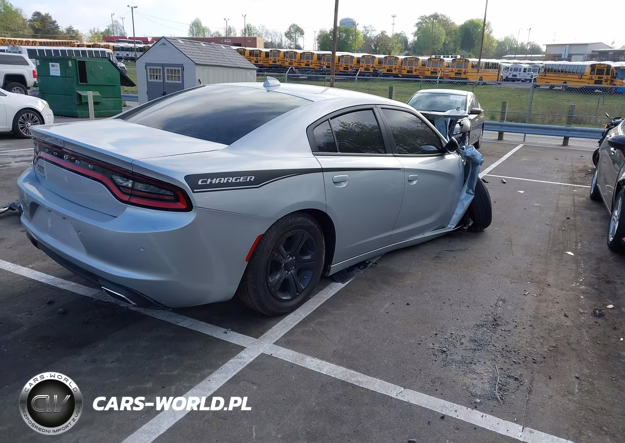 2023 Dodge Charger Sxt VIN:2C3CDXBG7PH530612 - 4