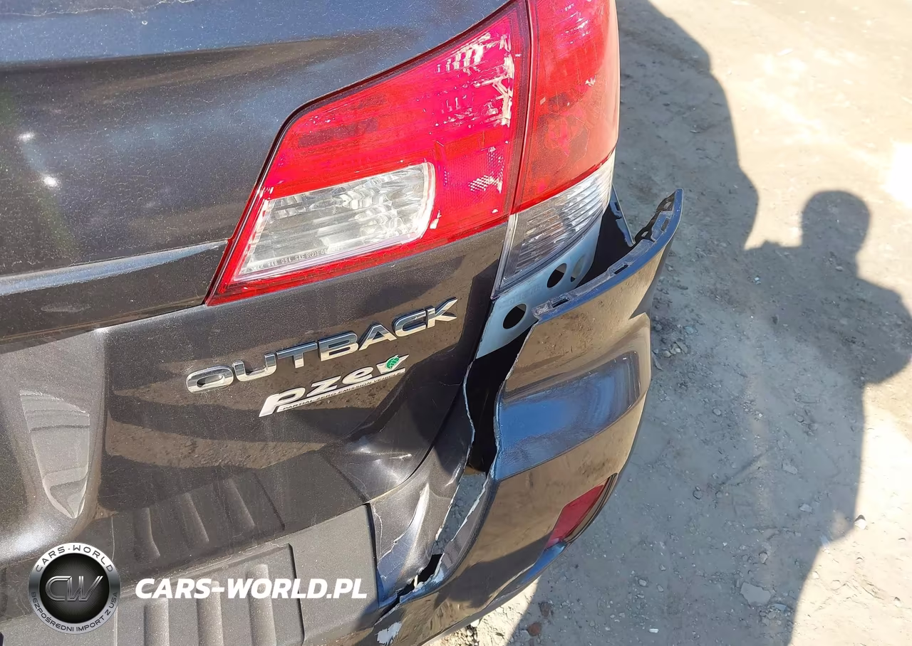 2011 Subaru Outback 2.5I VIN:4S4BRBACXB3415052 - 13
