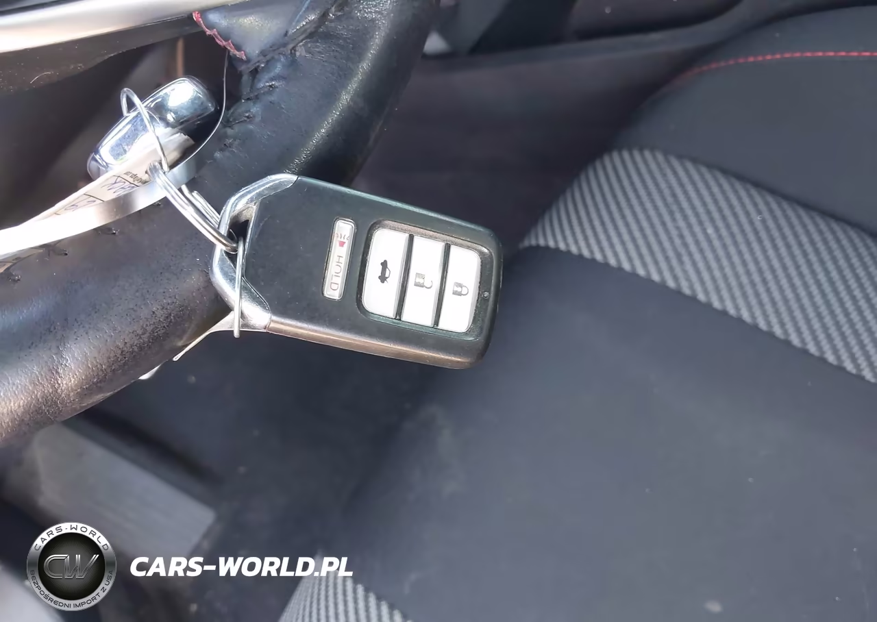 2018 Honda Civic Si VIN:2HGFC3A5XJH752929 - 11