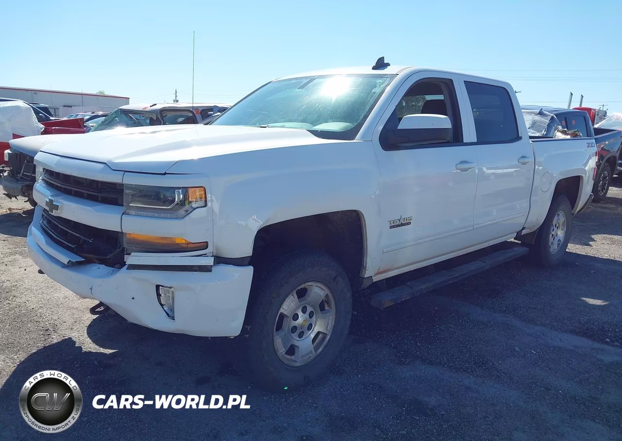 2018 Chevrolet Silverado 1500 2Lt VIN:3GCUKREC8JG155802 - 2