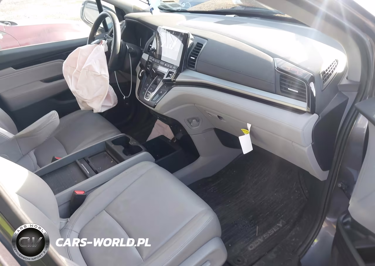 2024 Honda Odyssey Touring VIN:5FNRL6H83RB007969 - 5