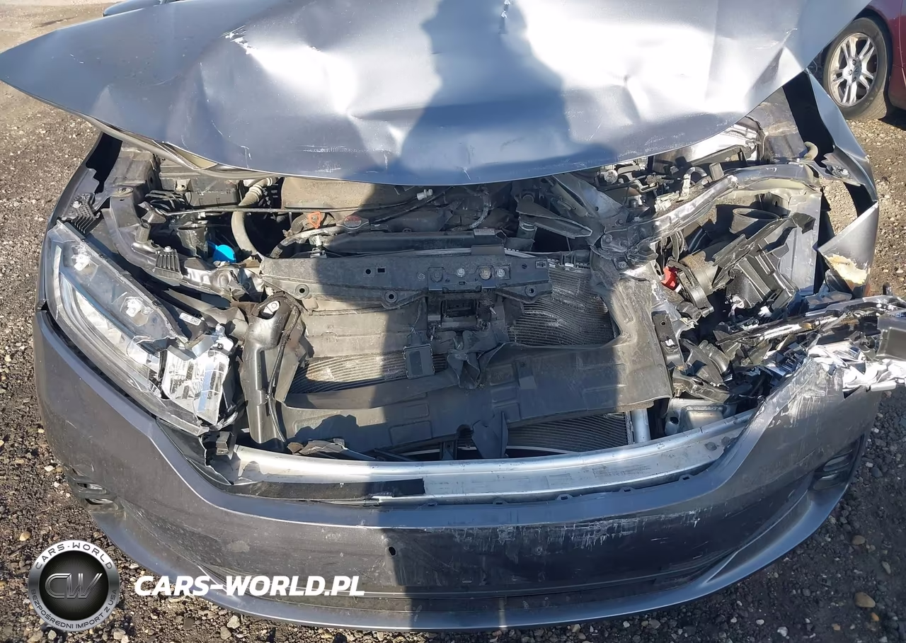 2024 Honda Odyssey Touring VIN:5FNRL6H83RB007969 - 6