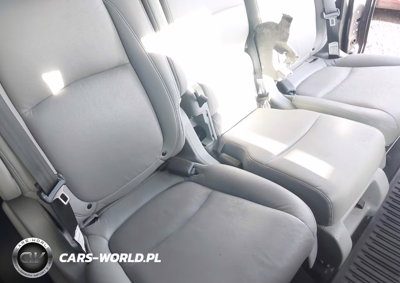 2024 Honda Odyssey Touring VIN:5FNRL6H83RB007969 - 8