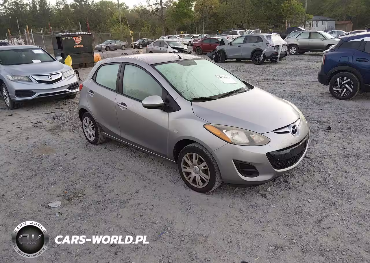 2013 Mazda Mazda2 Sport