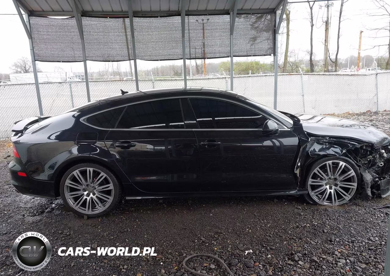 2012 Audi A7 Premium VIN:WAUSGAFC4CN015035 - 13