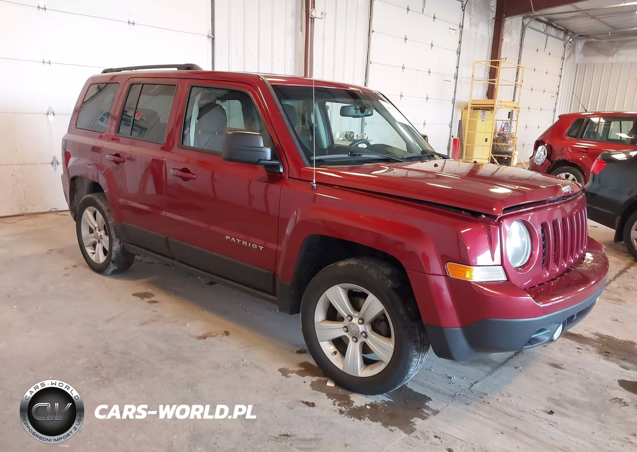 2016 Jeep Patriot Latitude – zdjęcie 1 z 11