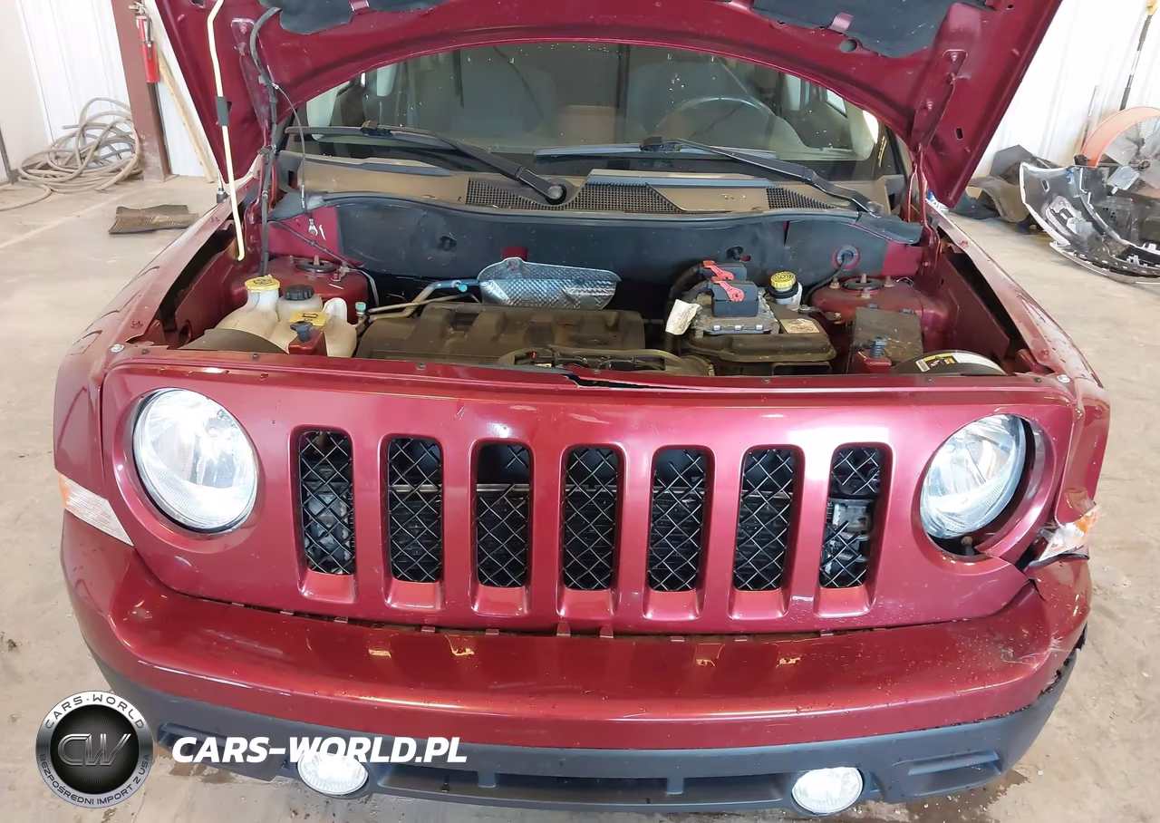 2016 Jeep Patriot Latitude VIN:1C4NJPFB8GD731749 - 10