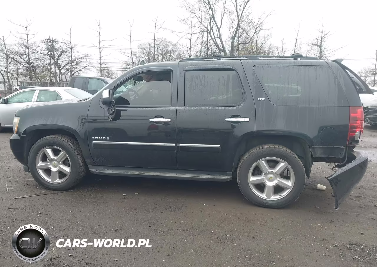 2011 Chevrolet Tahoe Ltz VIN:1GNSKCE0XBR194782 - 14
