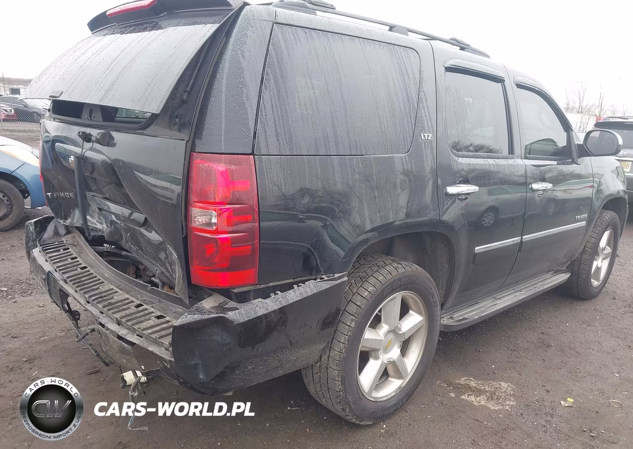 2011 Chevrolet Tahoe Ltz VIN:1GNSKCE0XBR194782 - 4
