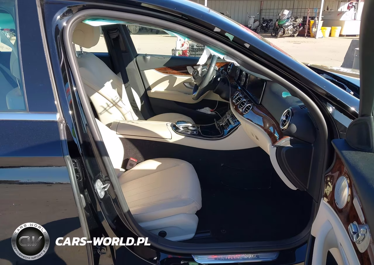 2018 Mercedes-Benz E 300 VIN:WDDZF4JB9JA321520 - 5