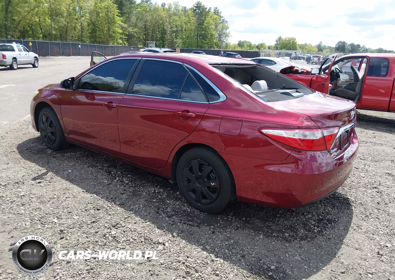 2017 Toyota Camry Le VIN:4T1BF1FK9HU638155 - 3