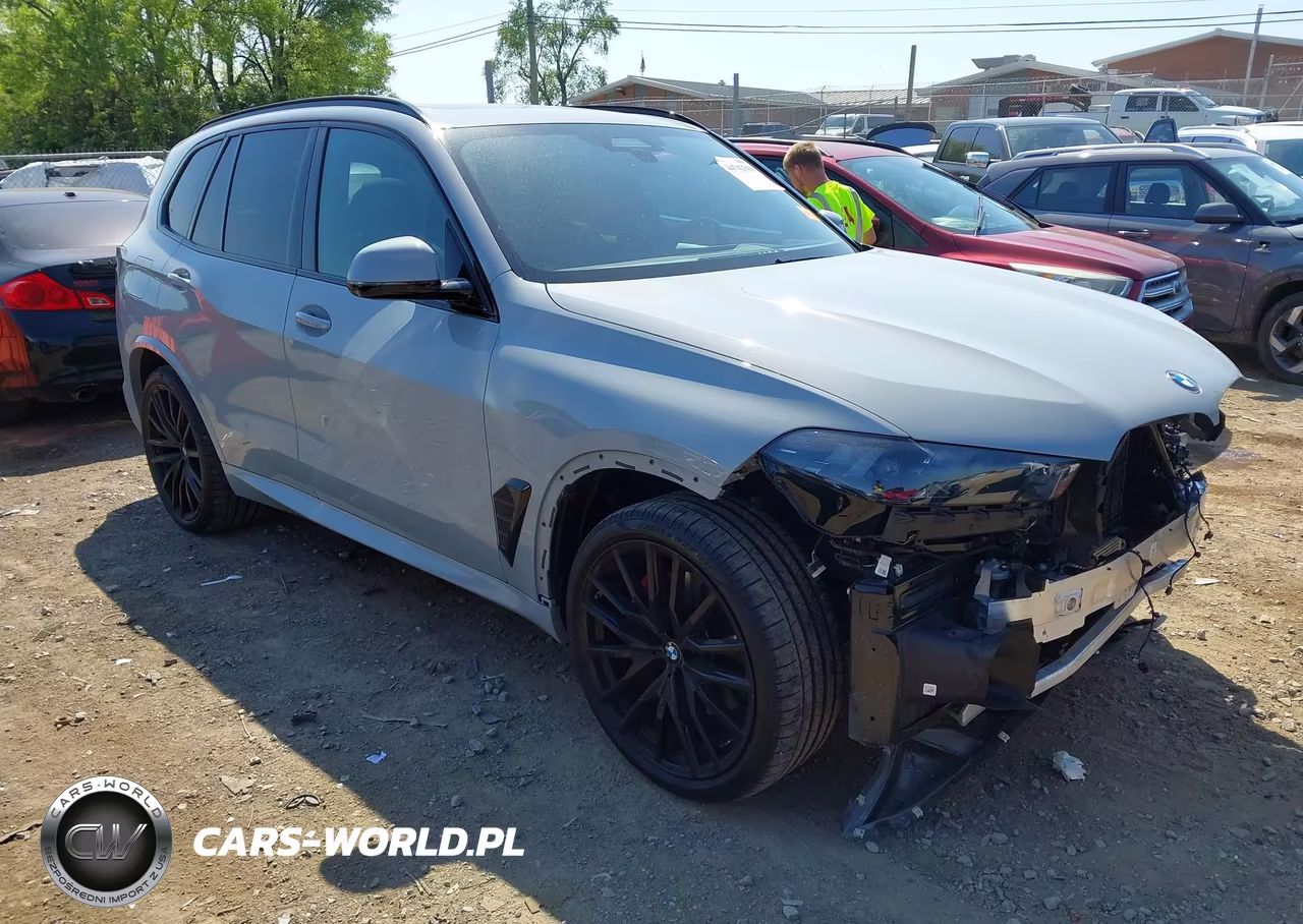 2024 BMW X5 xDrive40I
