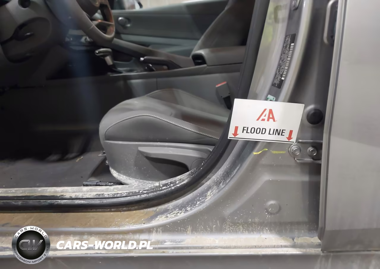 2025 Hyundai Elantra Sel Sport VIN:KMHLM4DG2SU961755 - 6
