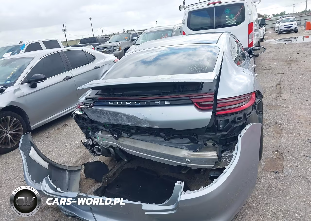 2019 Porsche Panamera 4 VIN:WP0AA2A77KL102180 - 17