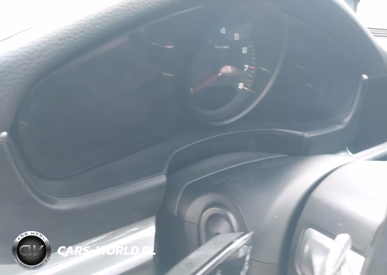 2019 Porsche Panamera 4 VIN:WP0AA2A77KL102180 - 7