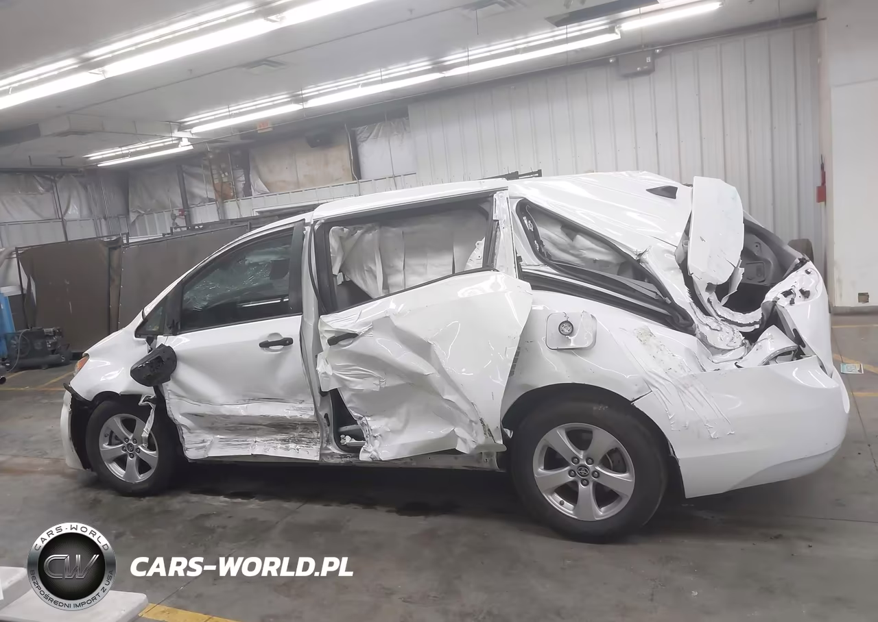2020 Toyota Sienna L VIN:5TDZZ3DCXLS074076 - 14