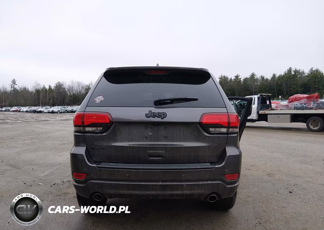2015 Jeep Grand Cherokee Altitude VIN:1C4RJFAG2FC196033 - 16