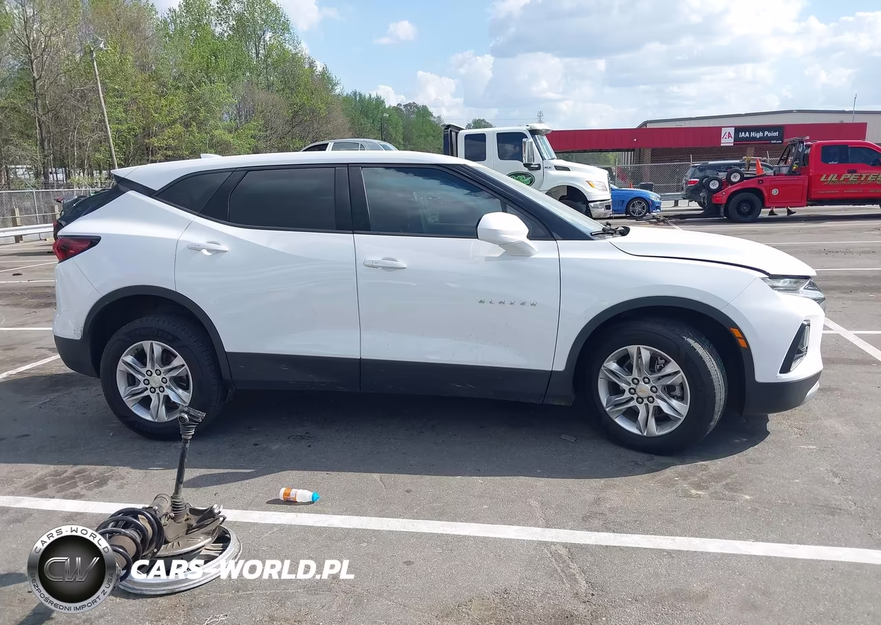 2022 Chevrolet Blazer Awd 2Lt VIN:3GNKBHR45NS113649 - 14