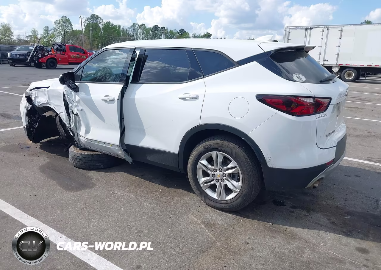 2022 Chevrolet Blazer Awd 2Lt VIN:3GNKBHR45NS113649 - 3