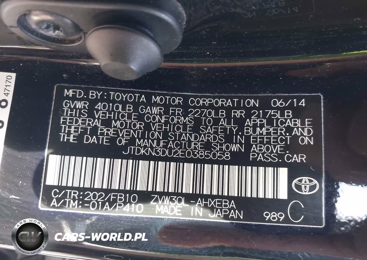 2014 Toyota Prius Three VIN:JTDKN3DU2E0385058 - 9