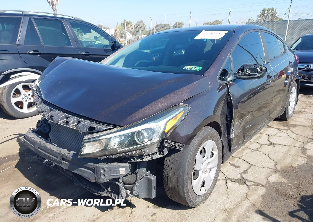 2018 Kia Forte Lx VIN:3KPFK4A71JE174689 - 2