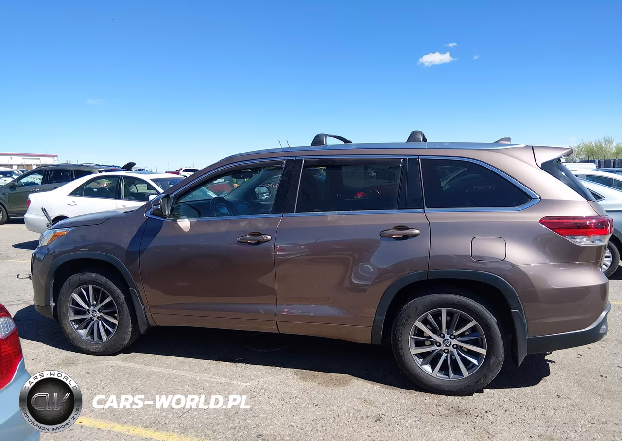2017 Toyota Highlander Se VIN:5TDJZRFH4HS367780 - 14