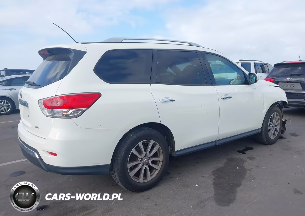2015 Nissan Pathfinder Platinum-S-Sl-Sv VIN:5N1AR2MM0FC653272 - 4